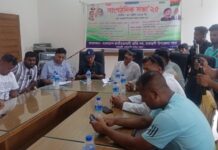 ‘দলের নিস্ক্রিয় নেতাদের বাদ দিয়ে নতুন কমিটি করে দলকে সু-সংগঠিত করতে হবে’