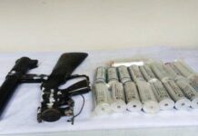 লোহাগাড়ায় পরিত্যক্ত অবস্থায় লুট হওয়া অস্ত্র উদ্ধার