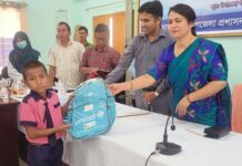 থানচিবাসী আন্তরিক হলে পর্যটন খাত নিয়ে উচ্চ পর্যায়ে আলোচনা হবে: ডিসি শামীম আরা রিনি