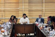 চলচ্চিত্র নির্মাণে অনুদানের নীতিমালায় সংশোধন আনা হবে: তথ্য উপদেষ্টা