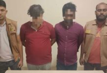 হালিশহরে বিদেশি পিস্তলসহ আটক ২