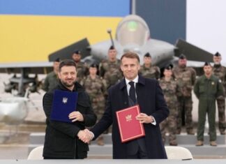 ইউক্রেনকে ১০০ রাফায়েল যুদ্ধবিমান দেবে ফ্রান্স