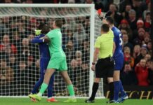 ইউনাইটেডকে হারাল ১০ জনের এভারটন