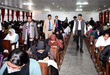 চবি কেন্দ্রে ঢাবির কলা, আইন ও সামাজিক বিজ্ঞান ইউনিটের ভর্তি পরীক্ষা সম্পন্ন