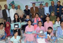 বর্ণাঢ্য আয়োজনে চট্টগ্রাম প্রেস ক্লাবে মহান বিজয় দিবস উদযাপন