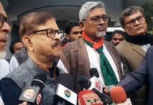 দেশের সব গণতান্ত্রিক আন্দোলনে খালেদা জিয়ার অবদান ছিল: মান্না