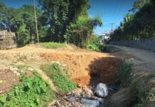 রাউজানে খালের ছড়া বাঁধ দিয়ে কৃষিজমি ভরাট, জলাবদ্ধতার আশঙ্কায় এলাকাবাসীর ক্ষোভ