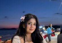 মোহনীয় লুকে অভিনেত্রী শাহতাজ মনিরা