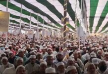 লাখো মুসল্লির ঢল: আখেরী মোনাজাতে কুমিরাঘোনা আখতরাবাদে মাহফিলে ইছালে সাওয়াব সমাপ্ত