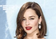 হলিউডে বেতন বৈষম্য নিয়ে মুখ খুললেন এমিলিয়া ক্লার্ক