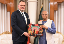 ১২ ফেব্রুয়ারির নির্বাচন হবে ভবিষ্যতের মানদণ্ড: মার্কিন রাষ্ট্রদূতকে প্রধান উপদেষ্টা