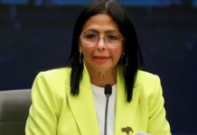 ভেনেজুয়েলার অন্তর্বর্তী প্রেসিডেন্ট হিসেবে শপথ নিলেন দেলসি রদ্রিগেজ