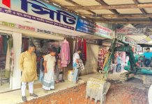 ঈদগাঁওয়ে শাপলা চত্বর-সুপারি গলি রাস্তা মেরামত, কমবে যাজট!