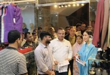 বাবার জন্য ভোট চাইলেন জাইমা রহমান