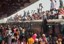 ভোট: ঈদের আমেজেই ছুটছে নিজ গ্রামে হাজার হাজার মানুষ