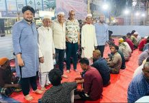 উত্তর পাঠানটুলীতে মাসব্যাপী বিনামূ্ল্যে চলছে ইফতার বিতরণ