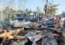 দীঘিনালায় আগুনে পুড়ল ৯ দোকান