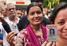 পশ্চিমবঙ্গ নির্বাচনের দ্বিতীয় দফার ভোটগ্রহণ চলছে