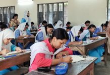 এসএসসি ও সমমান পরীক্ষা: প্রথম দিনে অনুপস্থিত ২৫ হাজার ৪০৮, বহিষ্কার ৭