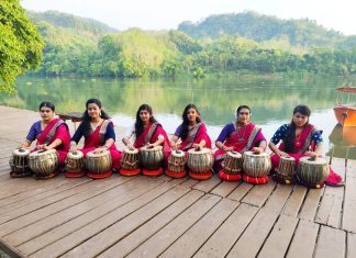 কাপ্তাইয়ে নারী তবলা শিল্পীদের অংশগ্রহণে অনুষ্ঠান ধারন, তবলায় পুরুষের পাশাপাশি আগ্রহী হচ্ছে নারীও