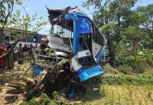 লোহাগাড়ায় দুই মারসা পরিবহনের মুখোমুখি সংঘর্ষ, নিহত বেড়ে ৩