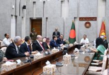 প্রধানমন্ত্রীর সঙ্গে ওআইসিভুক্ত ১৮ দেশের রাষ্ট্রদূতের সৌজন্য সাক্ষাৎ