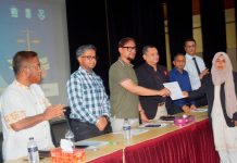 প্রিমিয়ার ইউনিভার্সিটিতে ‘ভোক্তা অধিকার সংরক্ষণ আইন ২০০৯: ছাত্র ও তরুণদের করণীয়’ শীর্ষক সেমিনার অনুষ্ঠিত