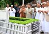 আরাফাত রহমান কোকোর কবর জিয়ারত করেছেন প্রধানমন্ত্রী
