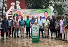 মিরসরাইয়ে ফুটবল উৎসব ক্রীড়া সংবর্ধনার ট্রফি উন্মোচন