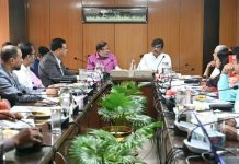 সরকার ঘোষিত কর্মসূচি বাস্তবায়নে স্বচ্ছতা নিশ্চিত করতে হবে : প্রাণিসম্পদমন্ত্রী