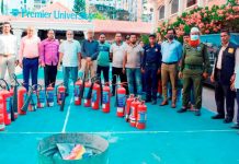 প্রিমিয়ার ইউনিভার্সিটিতে আগুন প্রতিরোধ ও অগ্নিনির্বাপণ বিষয়ক প্রশিক্ষণ