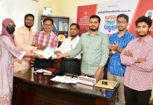 চাকসুর উদ্যােগে ‘জুলাই স্মৃতি লিখন প্রতিযোগিতা ২০২৫’ এর পুরস্কার বিতরণ