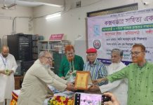 কবি-সাহিত্যিকদের আধুনিকতা সম্পর্কে স্পষ্ট ধারণা থাকা জরুরি: আব্দুল হাই সিকদার