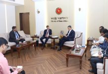 স্বরাষ্ট্রমন্ত্রী সালাহউদ্দিন আহমদ এর সঙ্গে নরওয়ের রাষ্ট্রদূত-এর সৌজন্য সাক্ষাৎ