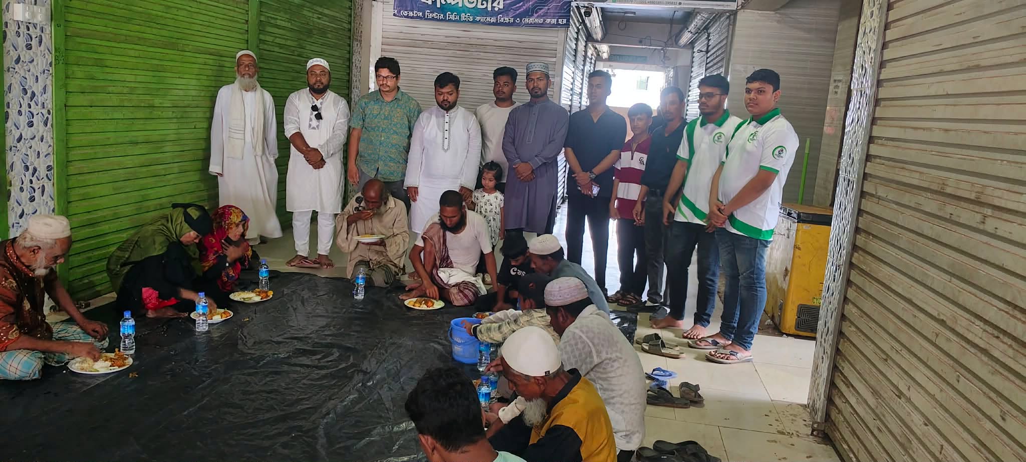 পেট ভরে ভাত-মাংস খায় মানুষ, কাউকে টাকা দিতে হয় না
