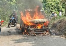 বান্দরবান ভ্রমণে আসা পর্যটকের গাড়িতে আগুন
