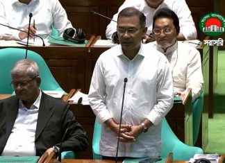চীন-মালয়েশিয়া সফরে দেশের স্বার্থ রক্ষার চেষ্টা করেছি: প্রধানমন্ত্রী তারেক রহমান