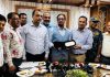 বন্দরের হোল্ডিং ট্যাক্সের ১৯৮ কোটি টাকার চেক গ্রহণ করলেন মেয়র ডা. শাহাদাত