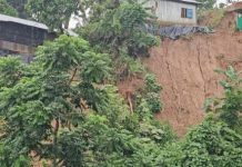 টানা ভারী বর্ষণে পাহাড় ধস: বান্দরবানে ৫ ও কক্সবাজারে ২ জনের মৃত্যু