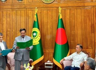 প্রধানমন্ত্রীর উপস্থিতিতে শপথ নিলেন চট্টগ্রাম-২ আসনের এমপি সরোয়ার আলমগীর